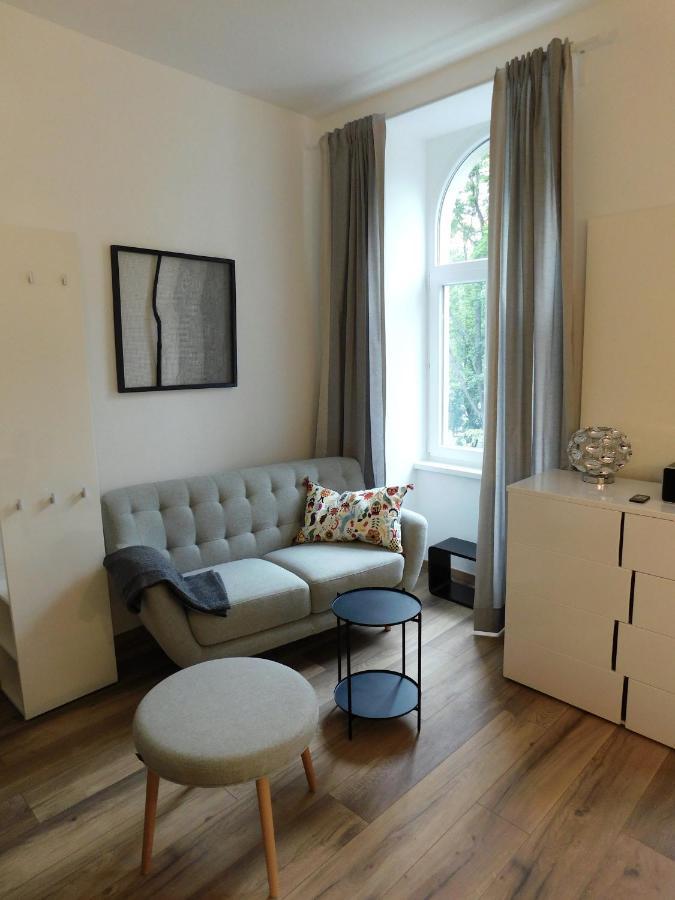 Max, Ruhige Sonnige Wohnung In Praternahe Vienne Extérieur photo