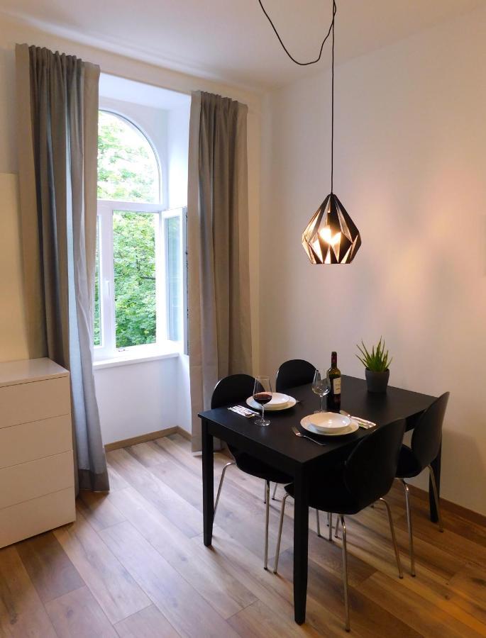 Max, Ruhige Sonnige Wohnung In Praternahe Vienne Extérieur photo