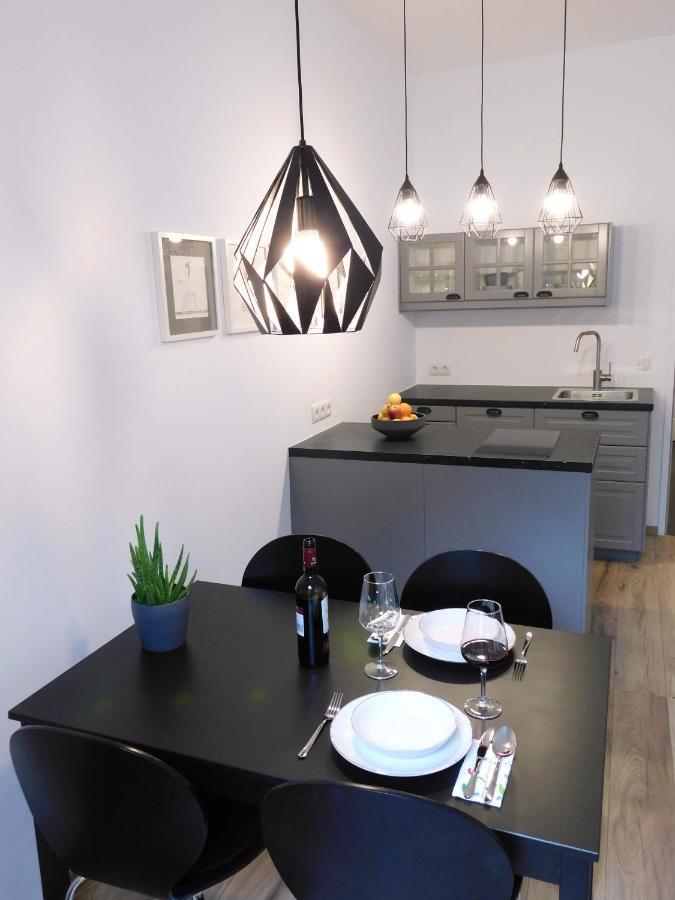 Max, Ruhige Sonnige Wohnung In Praternahe Vienne Extérieur photo